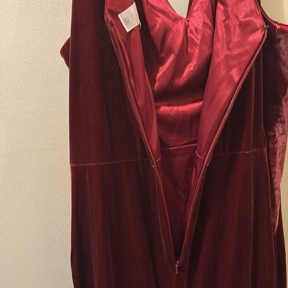 Revelry velvet Maxi Dress - size 12 - bridesmaid dress - Dawson - Vneck - Picture 8 of 8